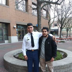 Meet your Posher, Adrian